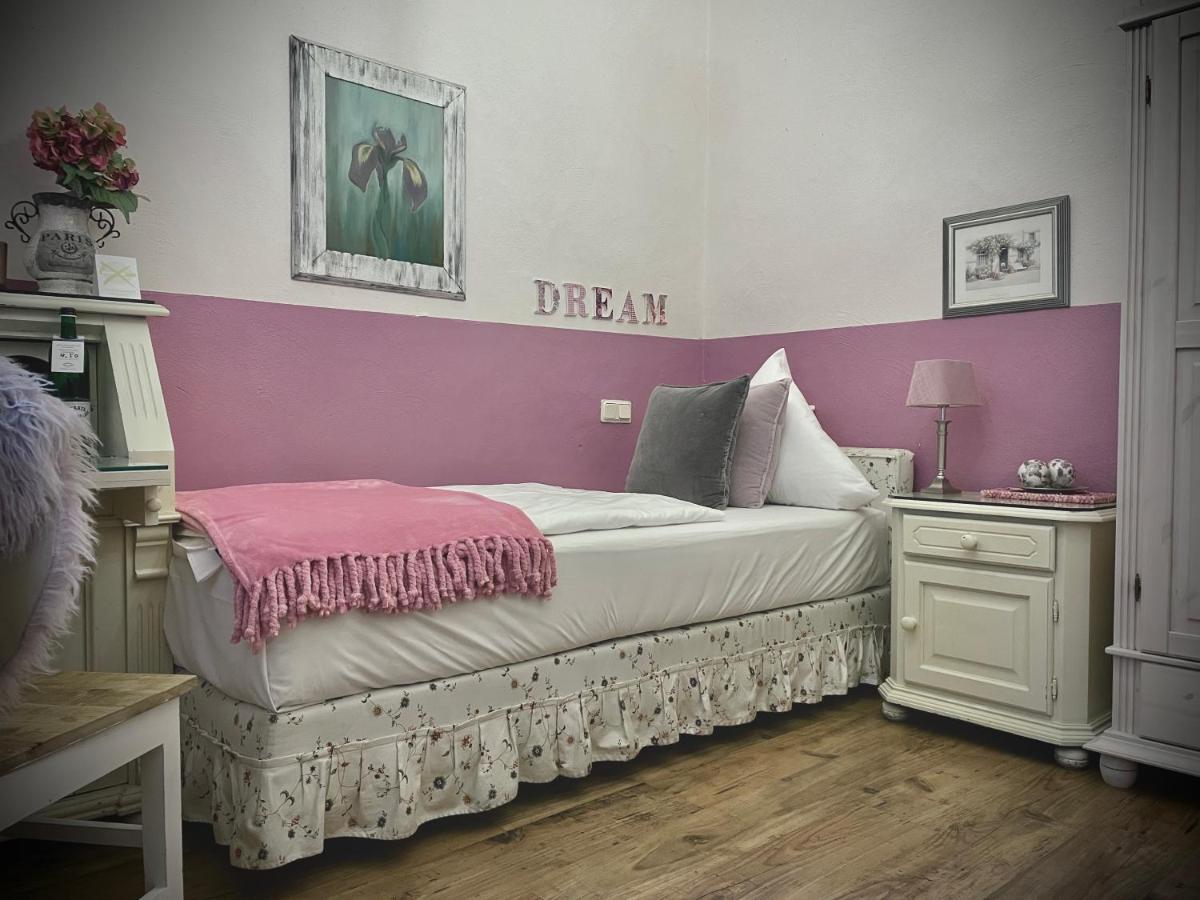 Hotel Am Volksgarten Dusseldorf