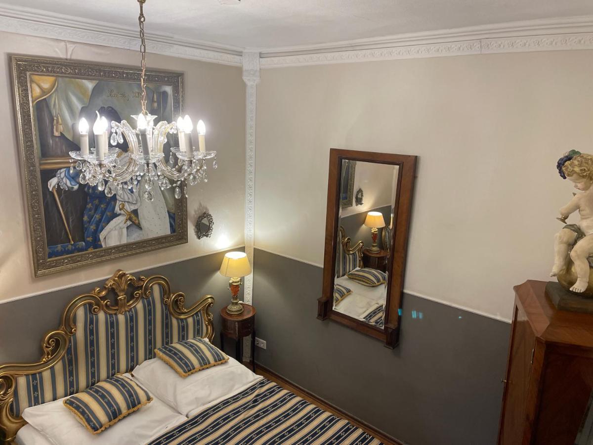 Hotel Am Volksgarten Dusseldorf