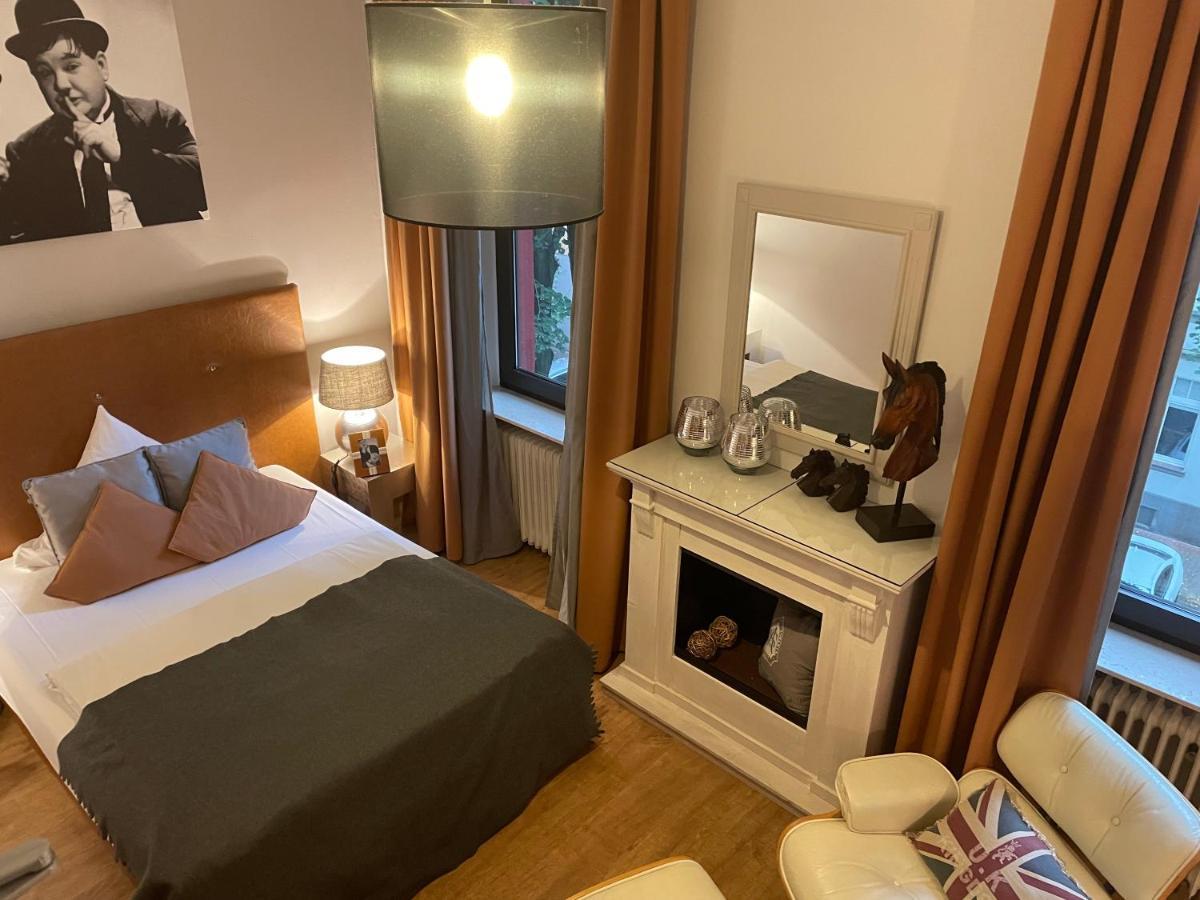 Am Volksgarten Dusseldorf