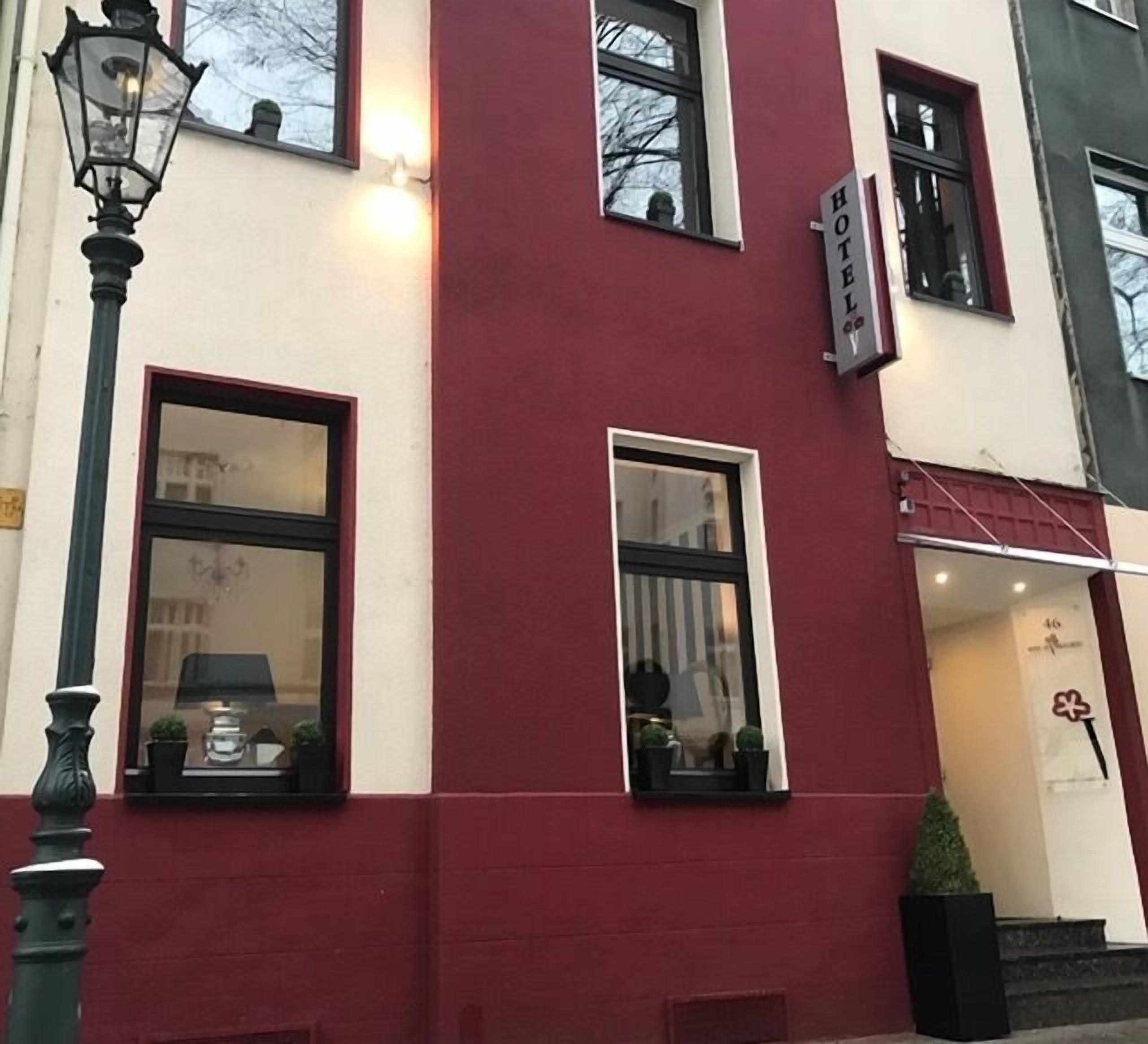 Hotel Am Volksgarten 3*