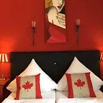 Am Volksgarten Hotel 3*